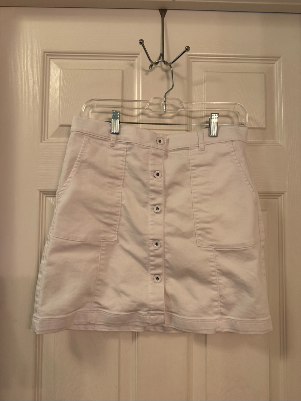 Vineyard Vines White Button-Front Mini Skirt